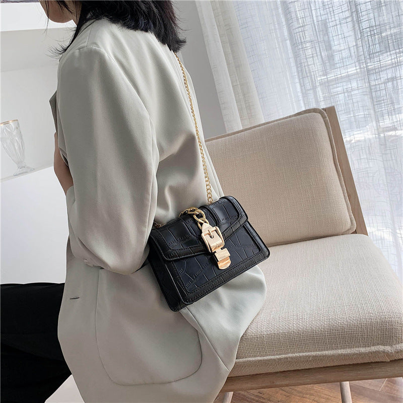 Western Style Chain Bag